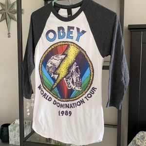 Obey vintage baseball t-shirt
